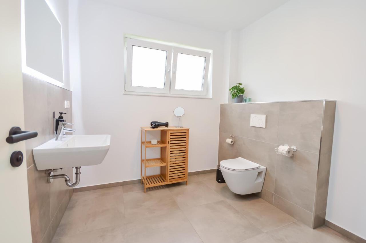 At Weinmeister - Ankommen & Entspannen Bielefeld Ngoại thất bức ảnh